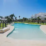 Apartment Weforyou Luxury Garden In Acqua Gardens