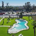 Apartment Weforyou Luxury Garden In Acqua Gardens