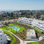 Weforyou Luxury Garden In Acqua Gardens Apartment