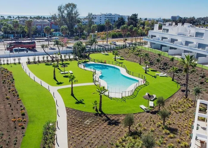 Weforyou Luxury Garden In Acqua Gardens Estepona