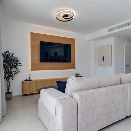 Apartamento Weforyou Luxury Garden In Acqua Gardens *